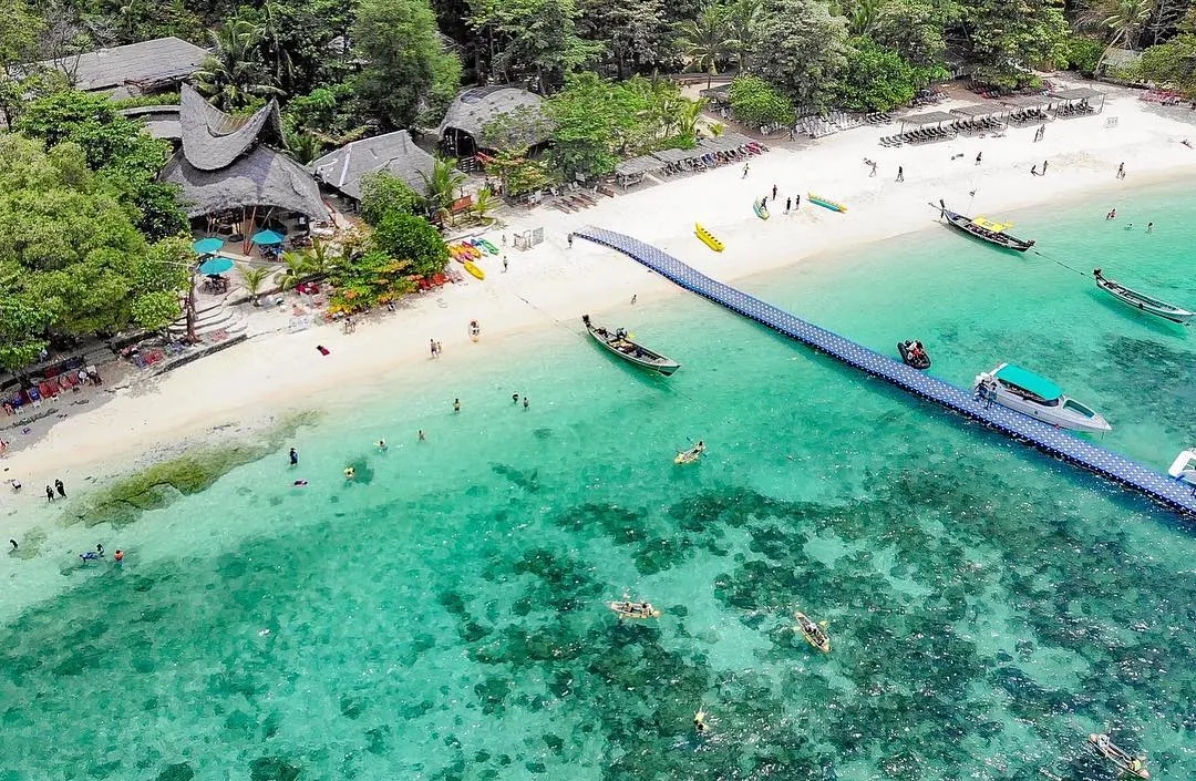 Banana Beach
