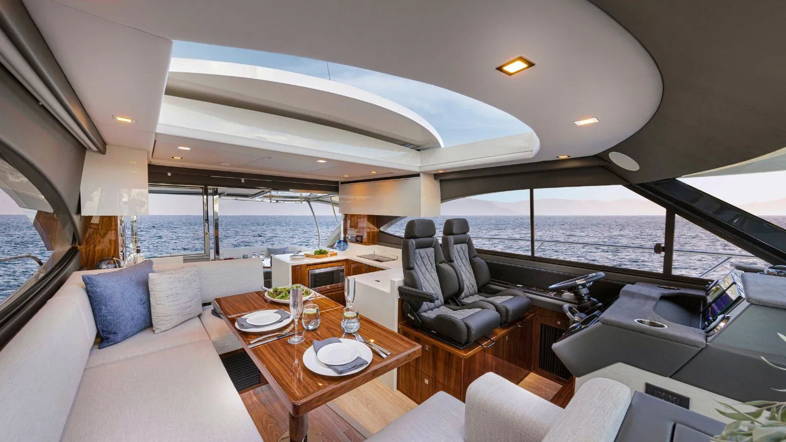 Riviera 4600 Sport Yacht: A Remarkable Vessel
