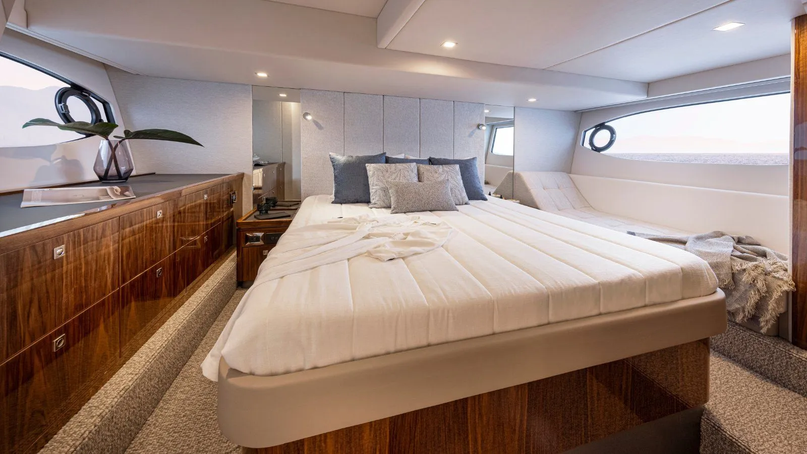 Compact yet Spacious Design