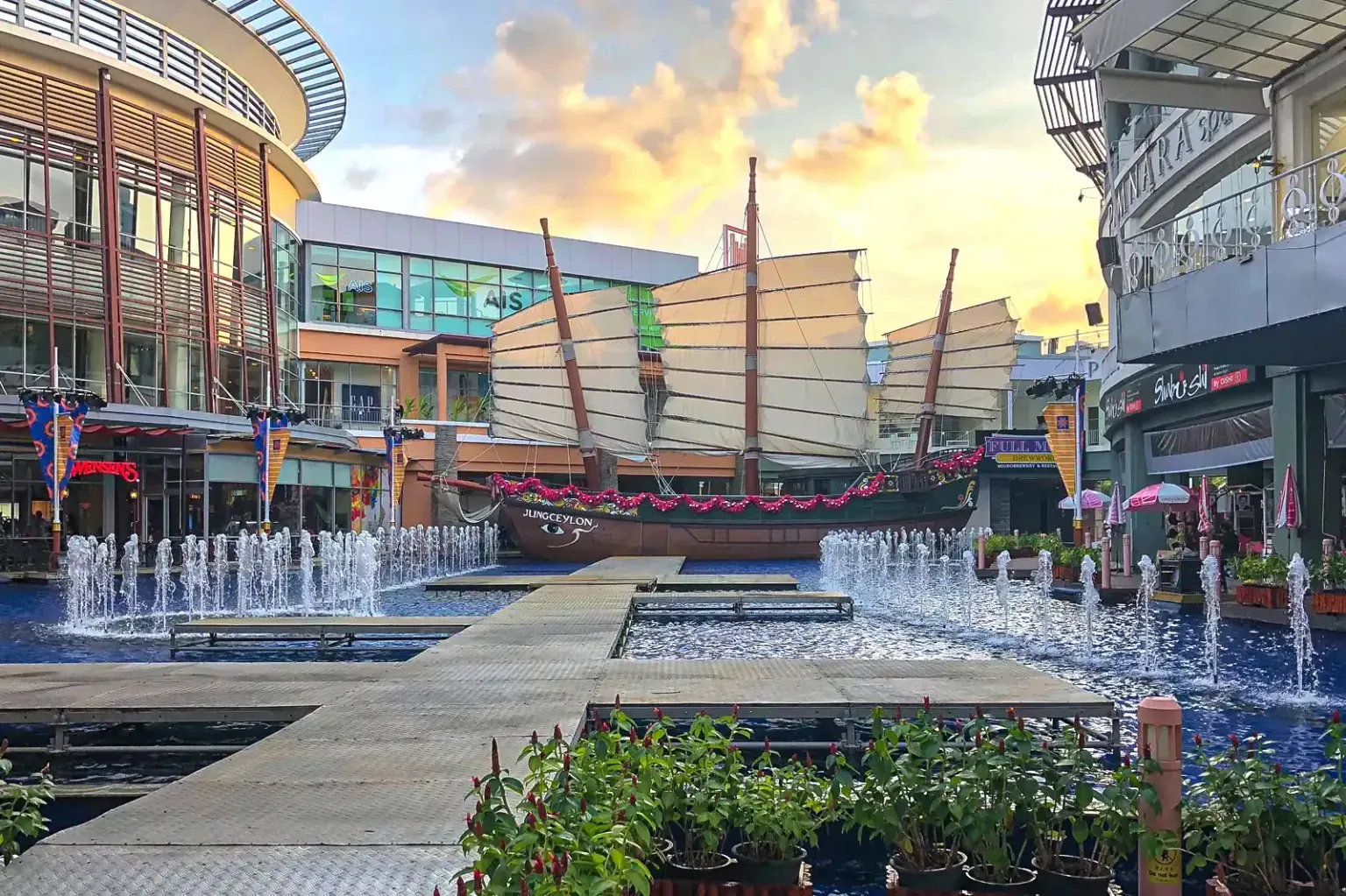 Jungceylon Shopping Center