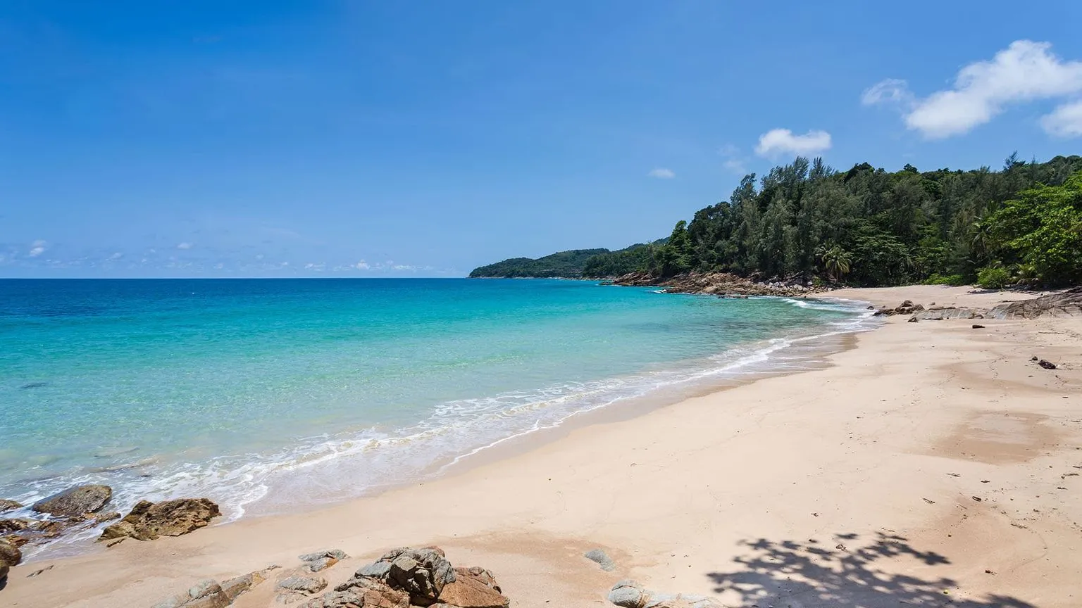 banana-beach-phuket-thailand-2.jpg