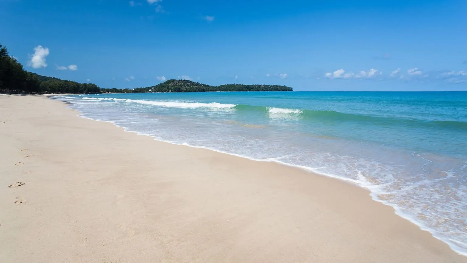 bang-tao-beach-phuket-thailand-2.jpg