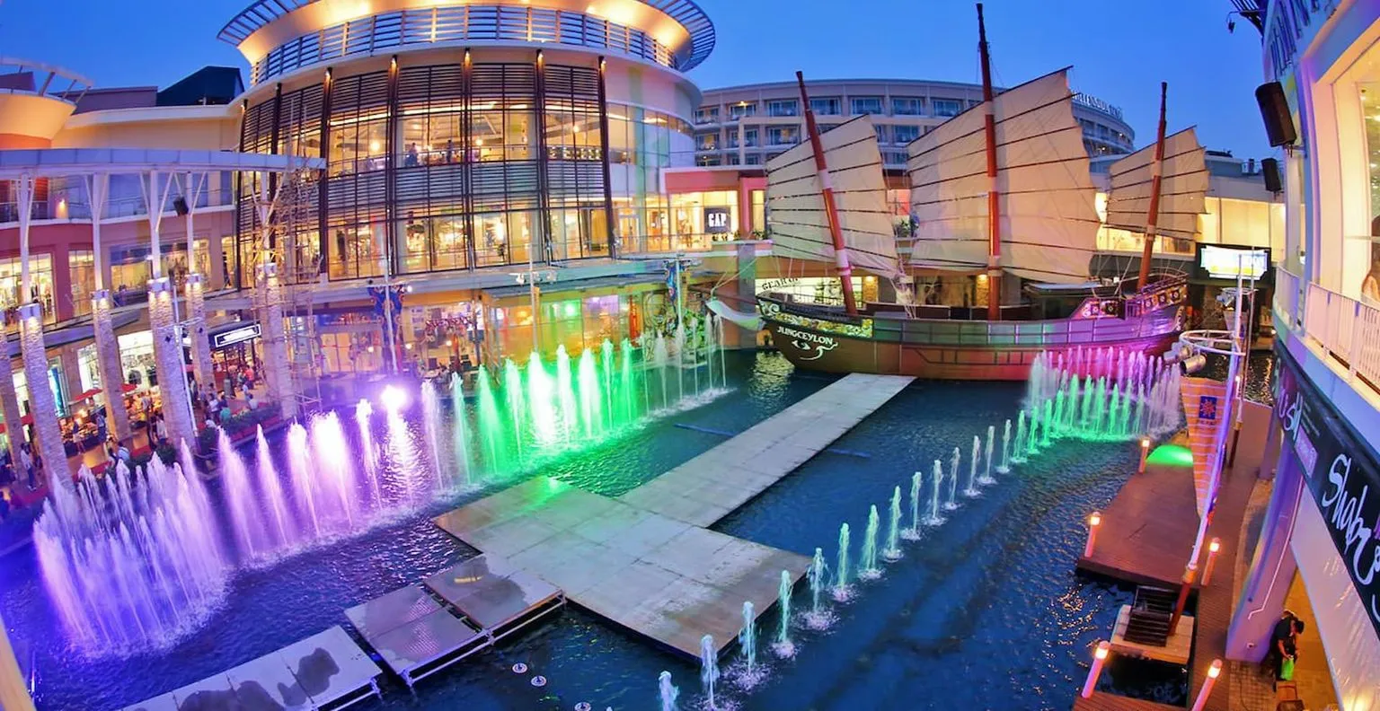 Jungceylon Shopping Center