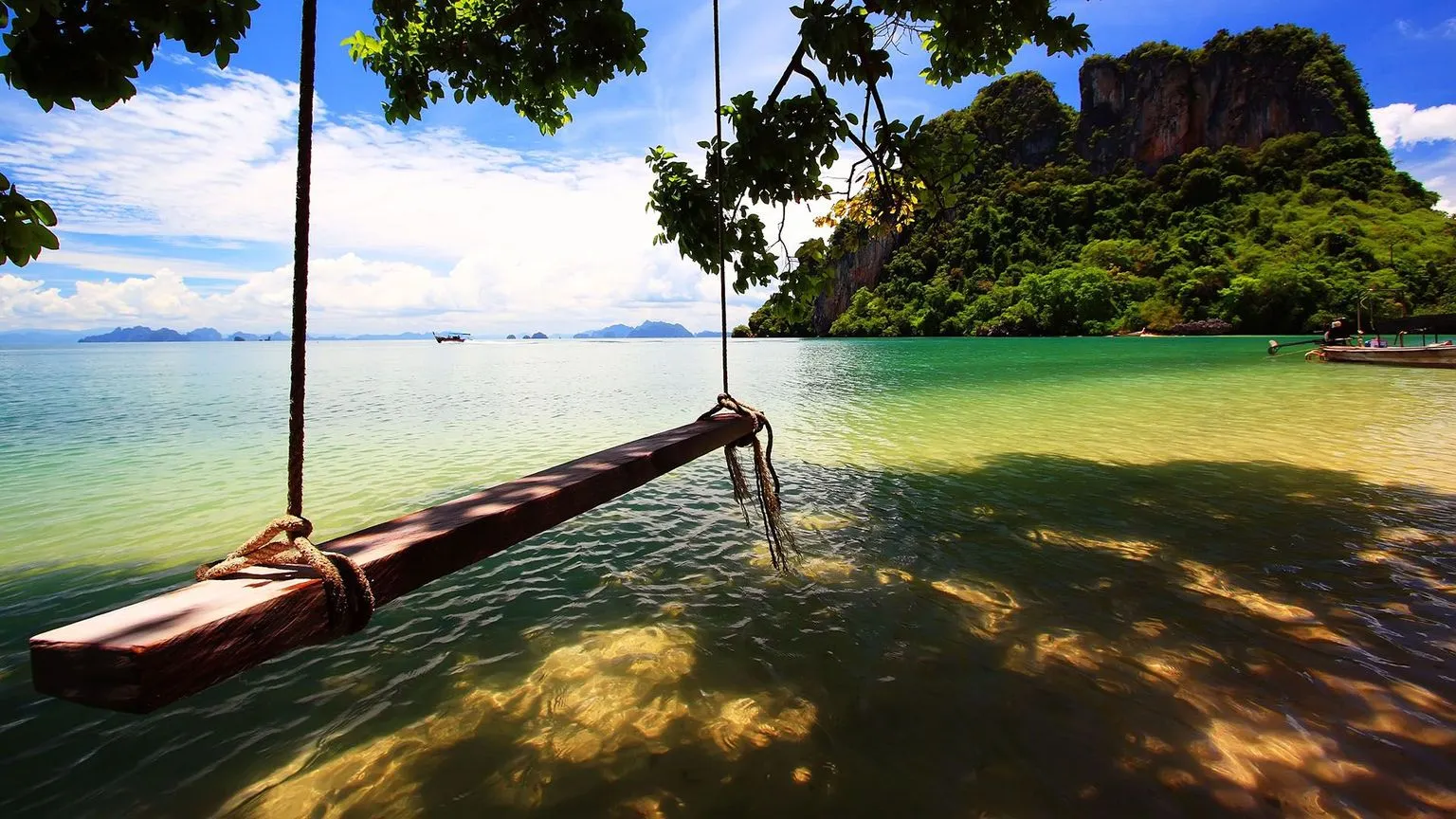 koh_hong-01.jpg