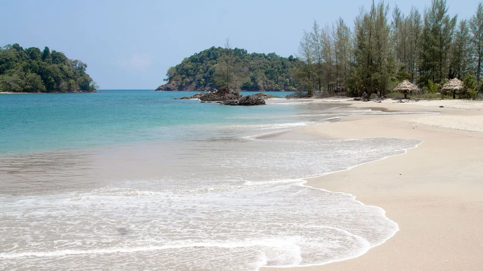koh_phra_thong-02.jpg