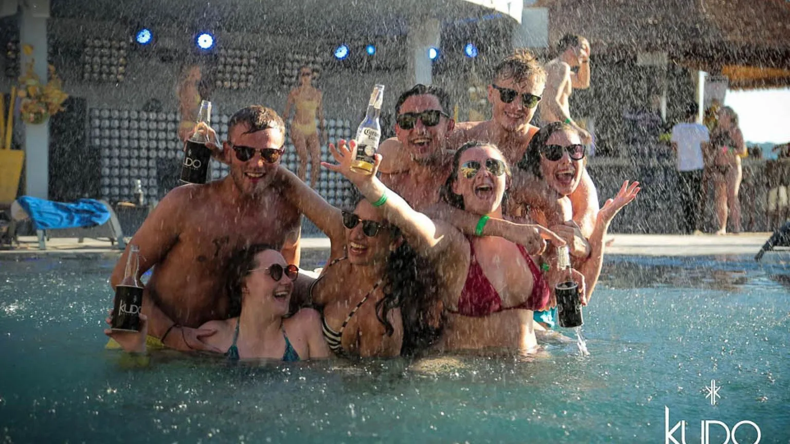 kudo-beach-club-phuket-3.jpg