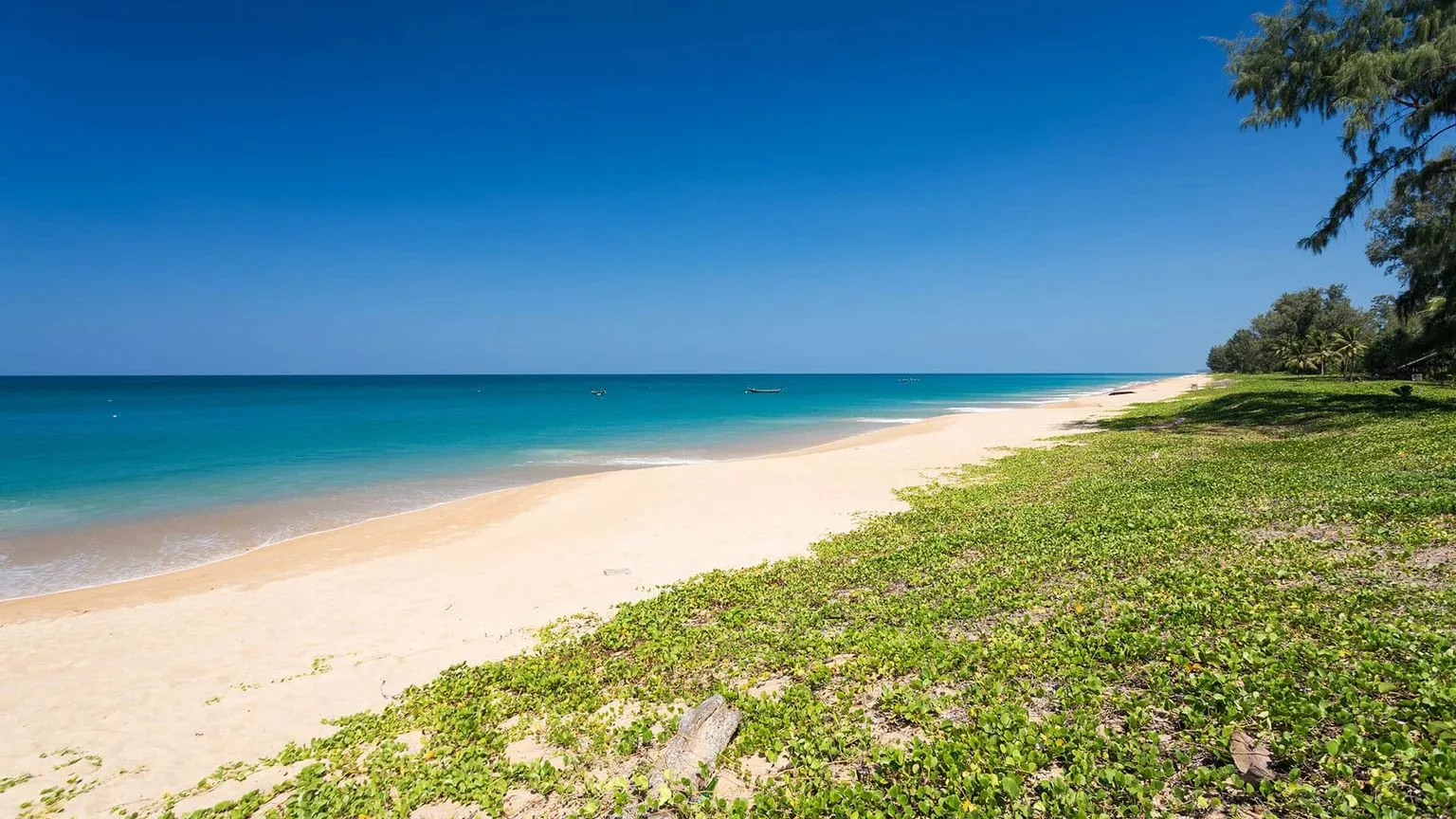 mai-khao-beach-phuket-thailand-2.jpg