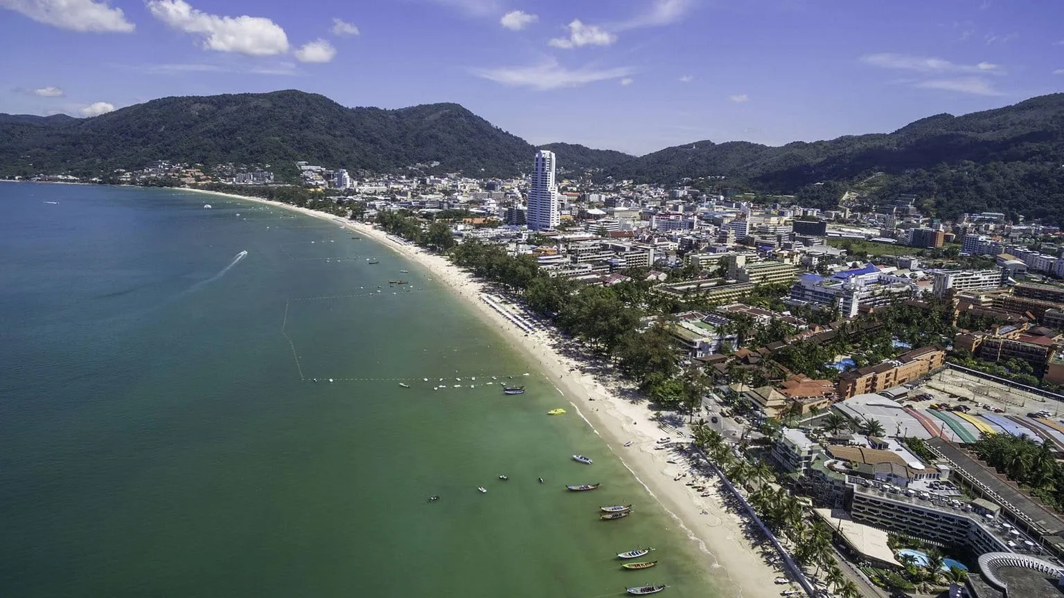 patong-beach-phuket-thailand-4.jpg