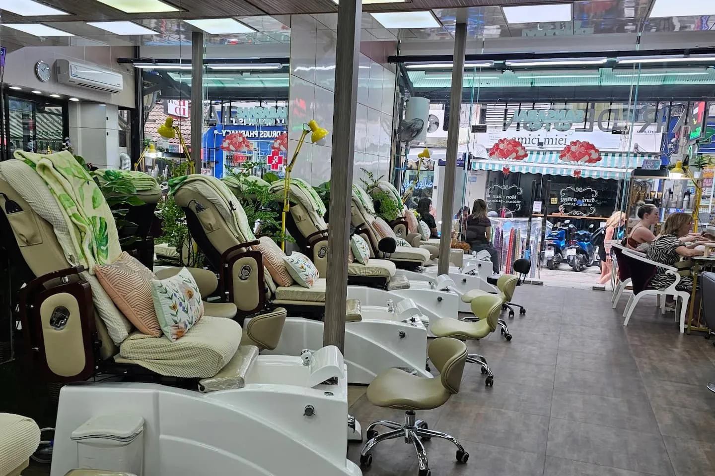 M2 Beauty Studio
