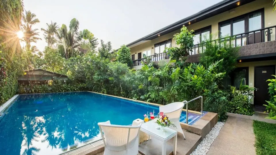 LOKAL ∙ Phuket