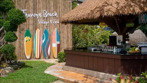 Crocodile Beach Bar and Grill