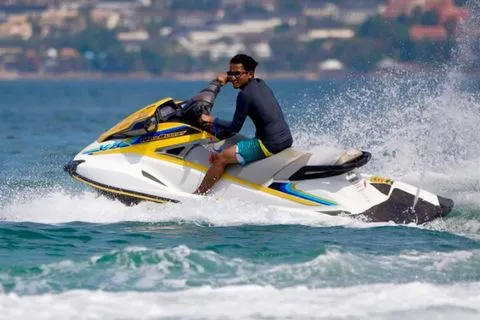 KO KO 7 Jet Ski & Water Sports