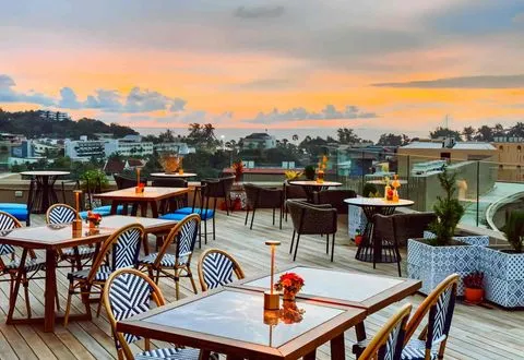 Moon Terrace Rooftop Restaurant