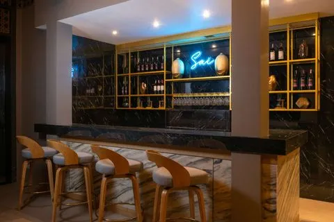 Sai Bistro & Bar