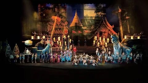 Siam-Niramit-show-Phuket-thailand.jpg