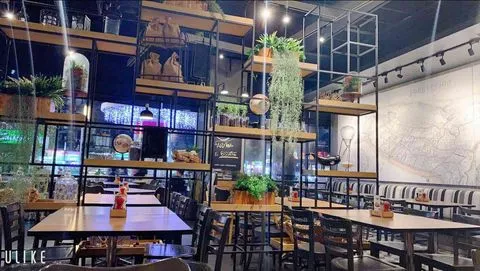 The Coffee Club - Days Inn Hotel