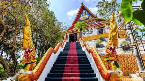 koh-sirey-temple-phuket-thailand.jpg