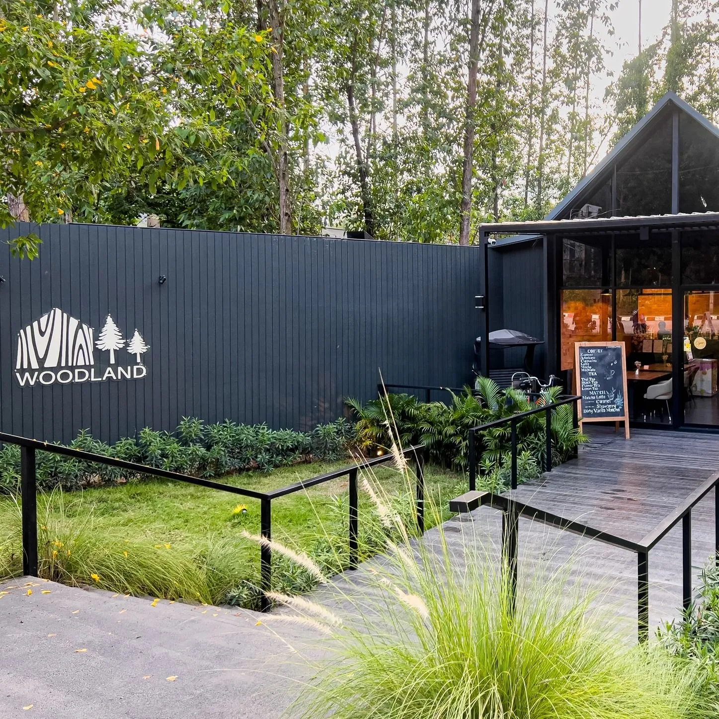 Woodland Cafe Phuket